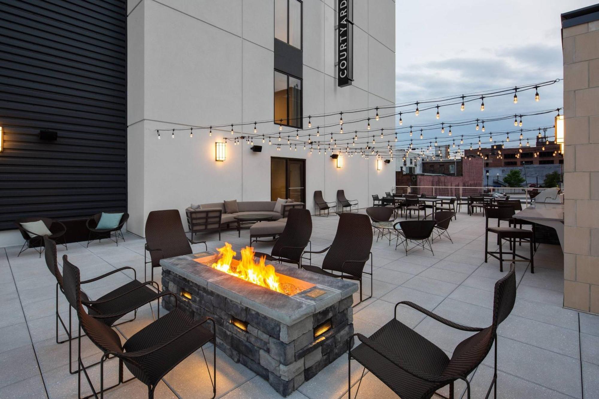 Residence Inn By Marriott Knoxville Downtown Exterior foto